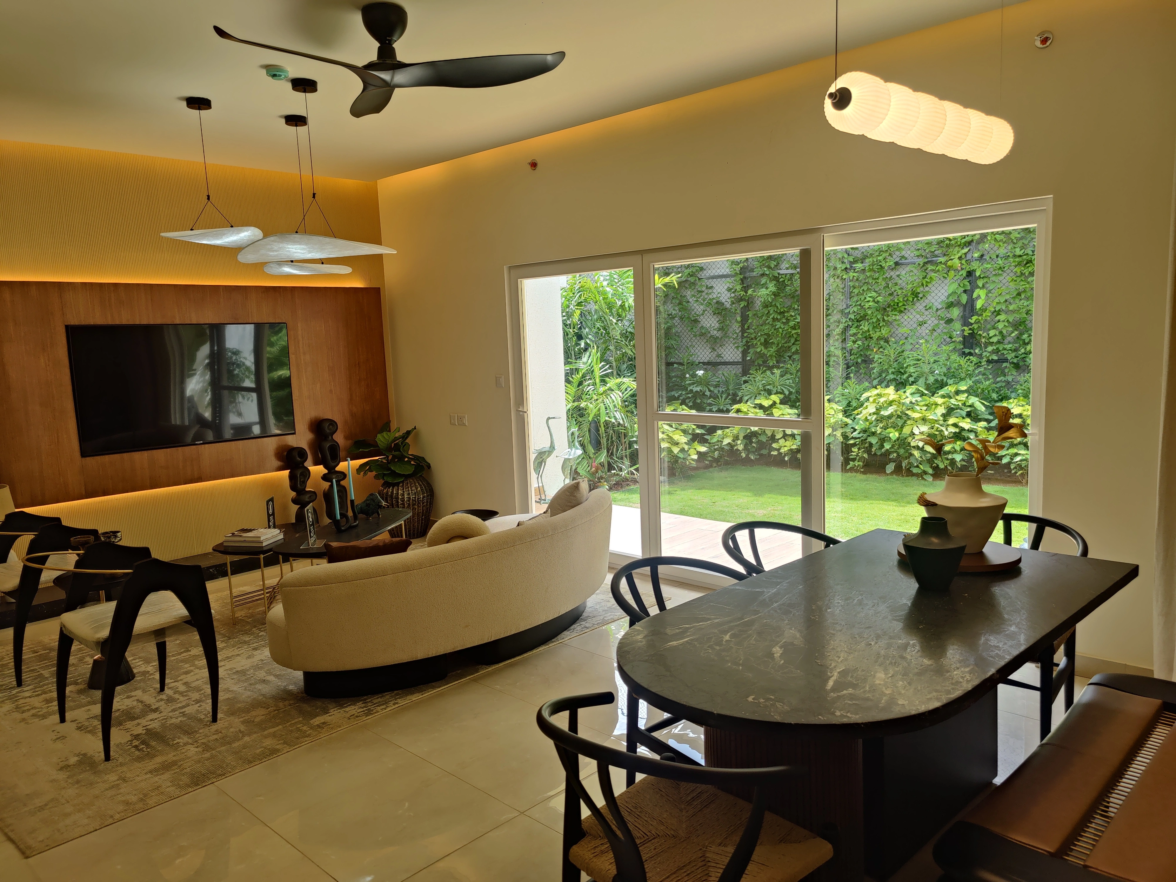 Living & Dining Interior, Bengaluru